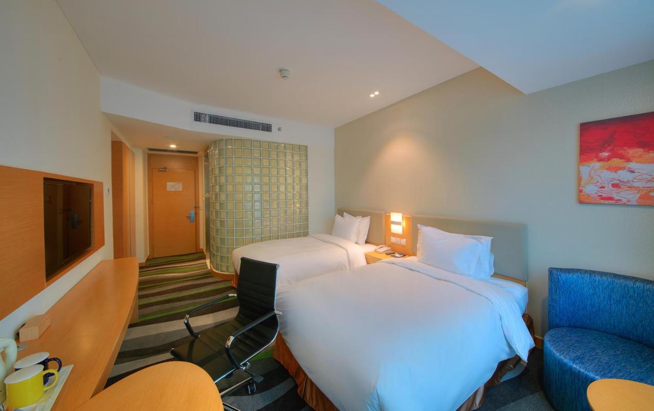 Holiday Inn Express Tangshan Downtown By Ihg Exterior foto